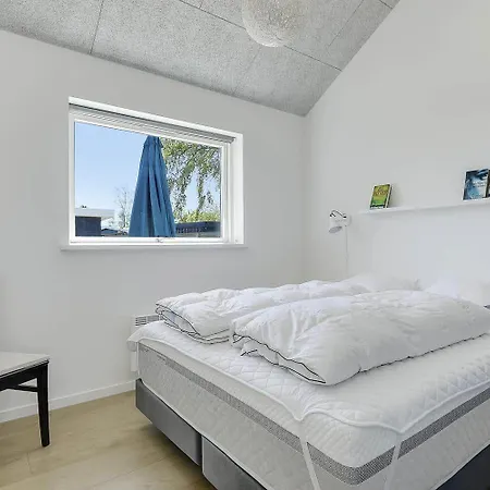 30520-odder-dyngby-havvej-2 Feriehus