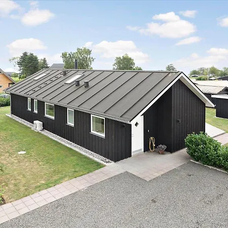 Feriehus 30520-odder-dyngby-havvej-2 *