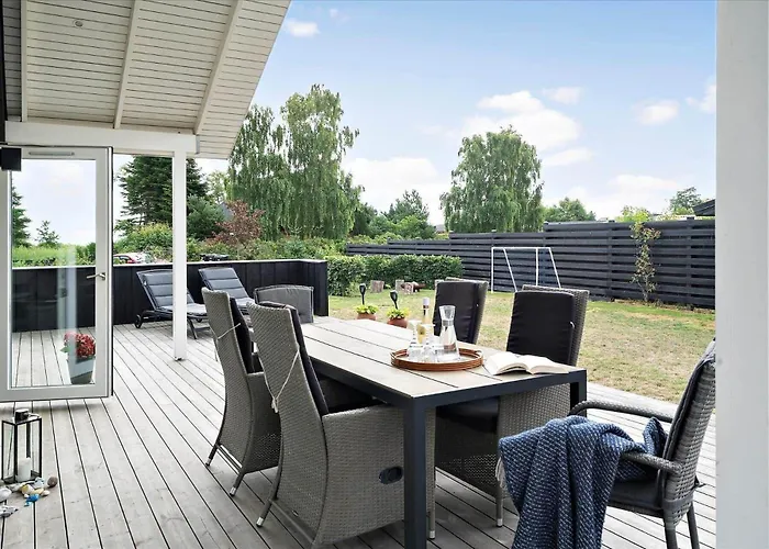 30520-odder-dyngby-havvej-2 Feriehus Odder